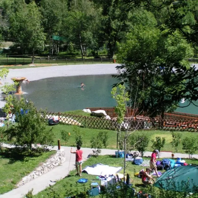 Camping du Plan d'Eau_Saint-Étienne-de-Tinée