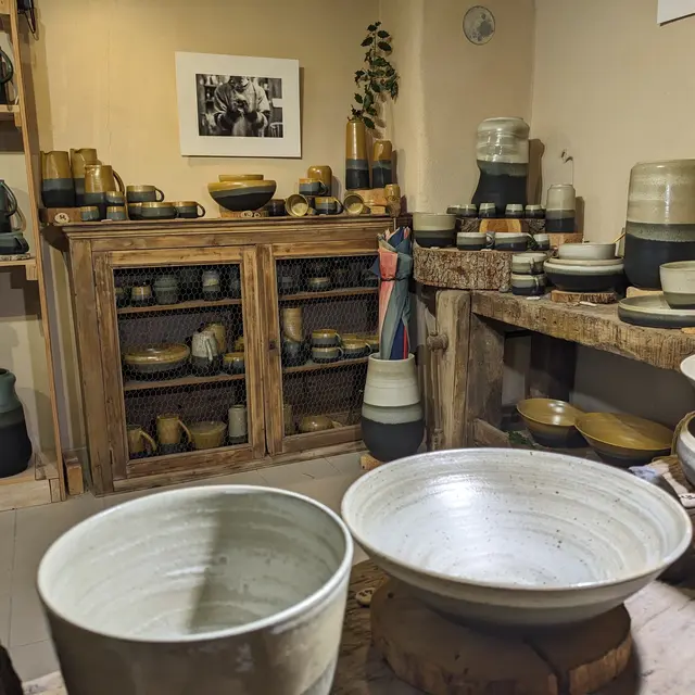Poterie En terre d'atelier_Maclas
