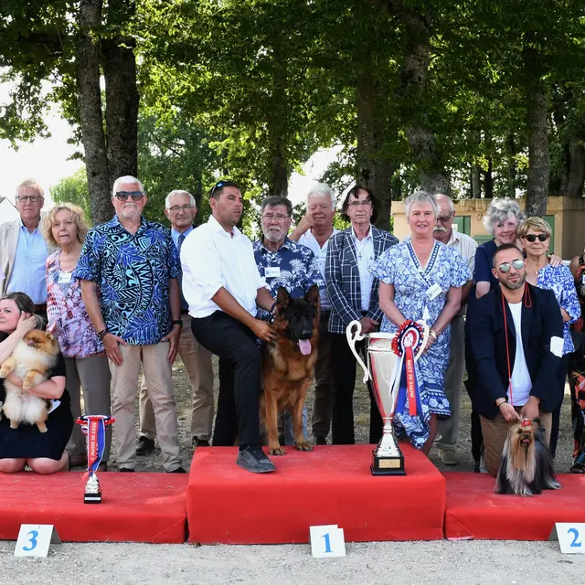 Podium Concours Canin
