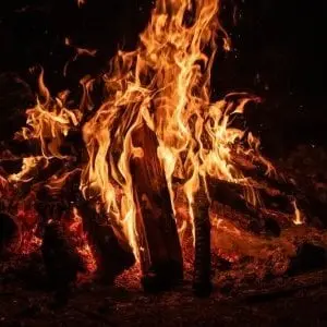 Soirée contes au coin du feu... (à partir de 6 ans) - Maison du Marais de Lavours_Ceyzérieu