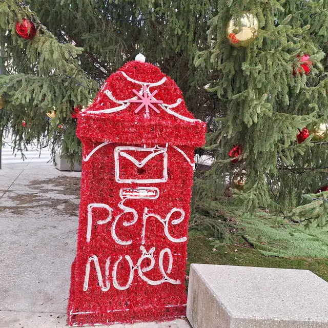 La boîte aux lettres du Père Noël_Oyonnax