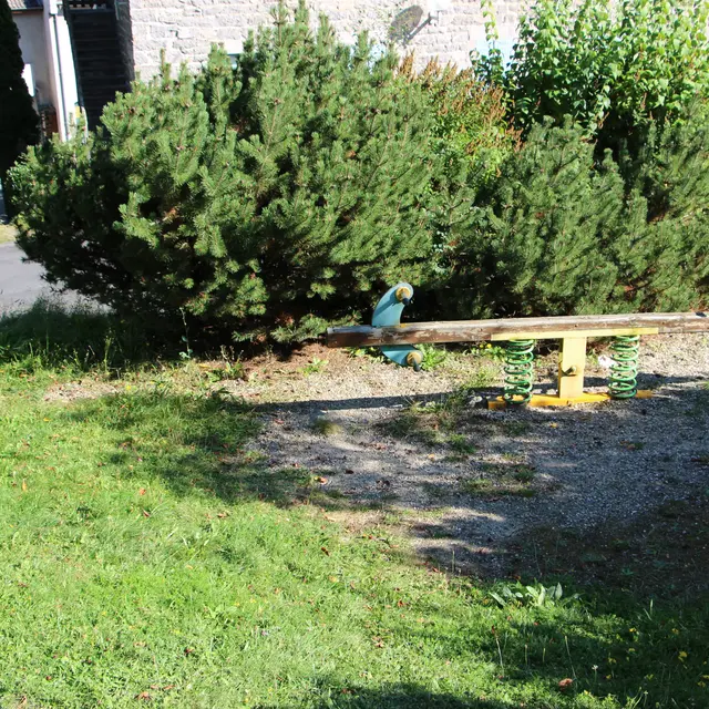 Espace jeux enfants_Mazet-Saint-Voy