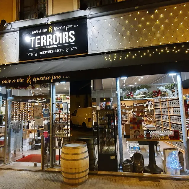 Terroirs épicerie fine cave à vin_Roanne