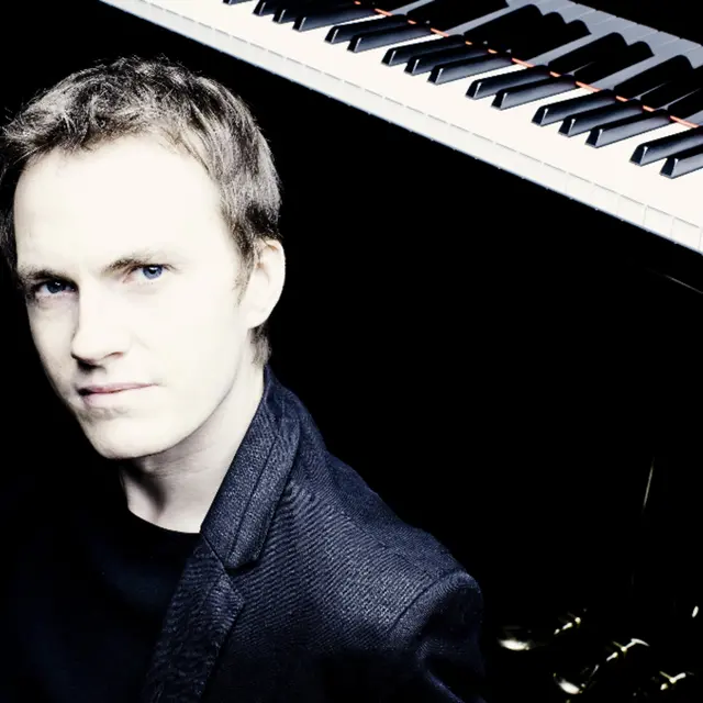 Haydn par Alexandre Tharaud avec l'Orchestre national de Cannes_Cannes