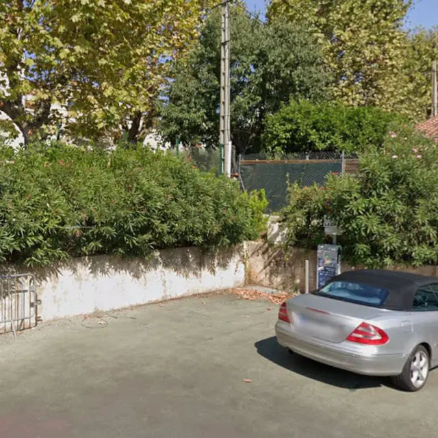 Borne de recharge véhicules électriques Parking des Orangers_Le Cannet