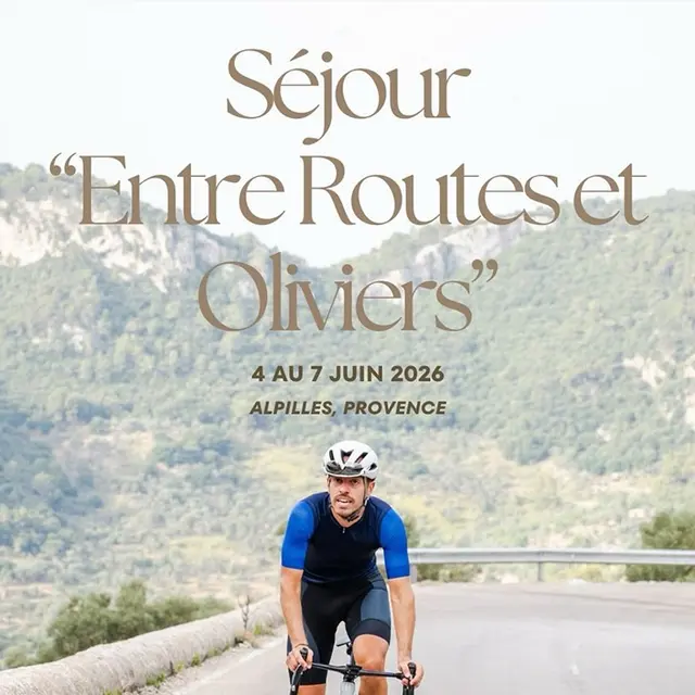 Expérience vélo Entre Routes et Oliviers_Eyguières