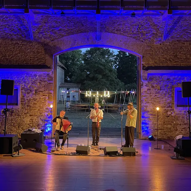 Bal traditionnel_Annecy