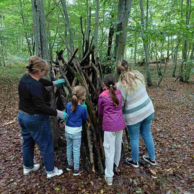 Les rendez-vous nature : Cabanes en forêt de Salvaris_Rochetaillée