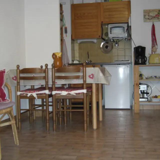 cuisine avec canapè convertible