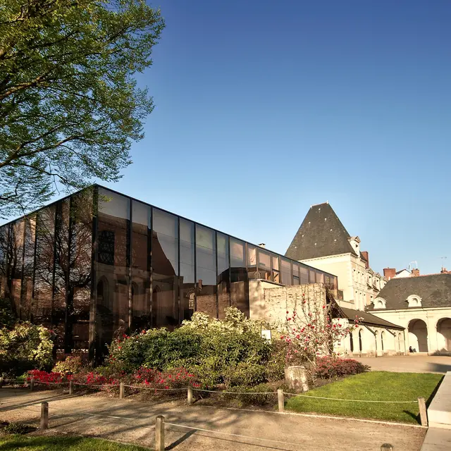 Visites exceptionnelles de la bibliothèque Toussaint_Angers