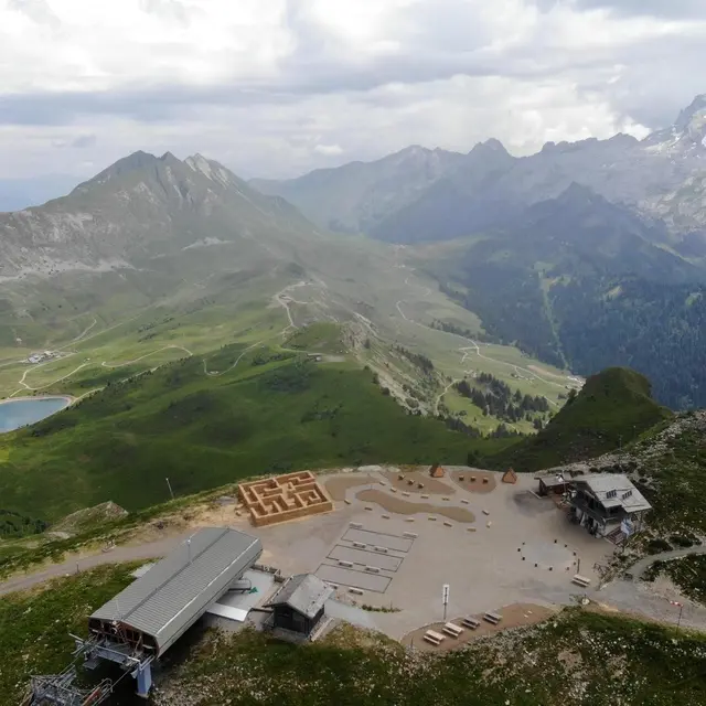 Pétanque : terrain au sommet du mont Lachat_Le Grand-Bornand