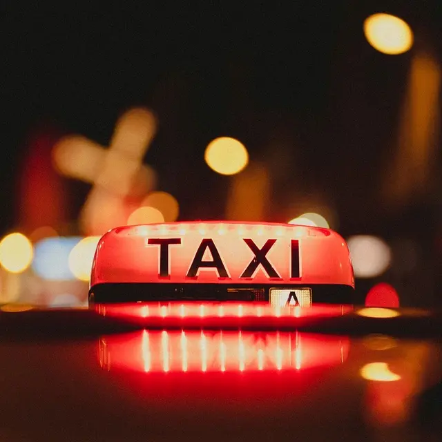 Taxi