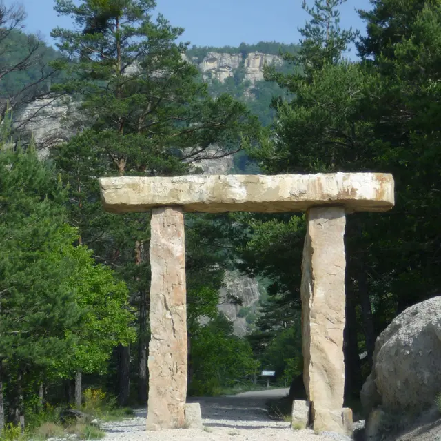 Les portes de la châtaigneraie