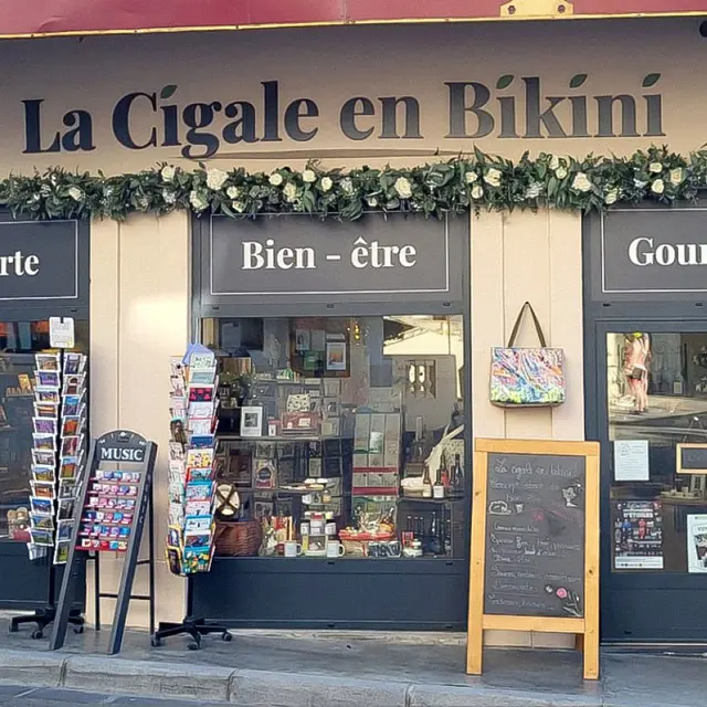 La Cigale en Bikini_Vaison-la-Romaine