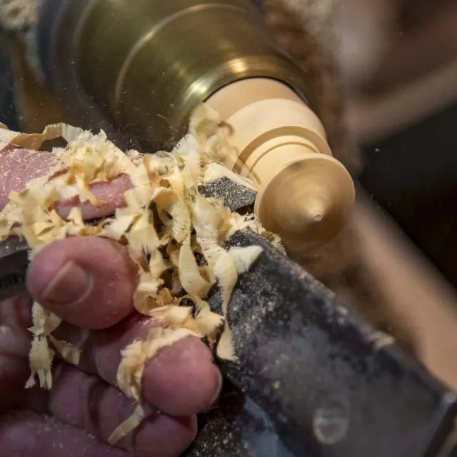 Christophe Picod dans son atelier