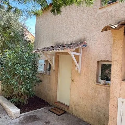 Location Hameau de Gassin-Bastidon_Gassin