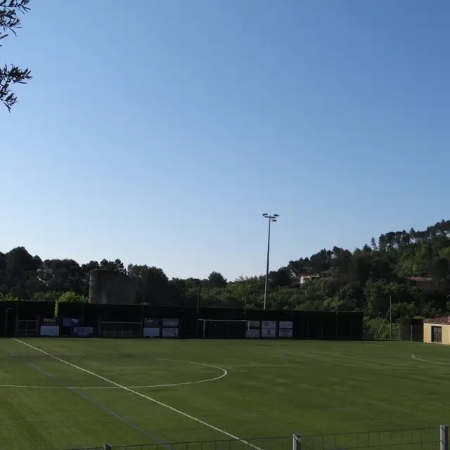 Stade communautaire de Callas