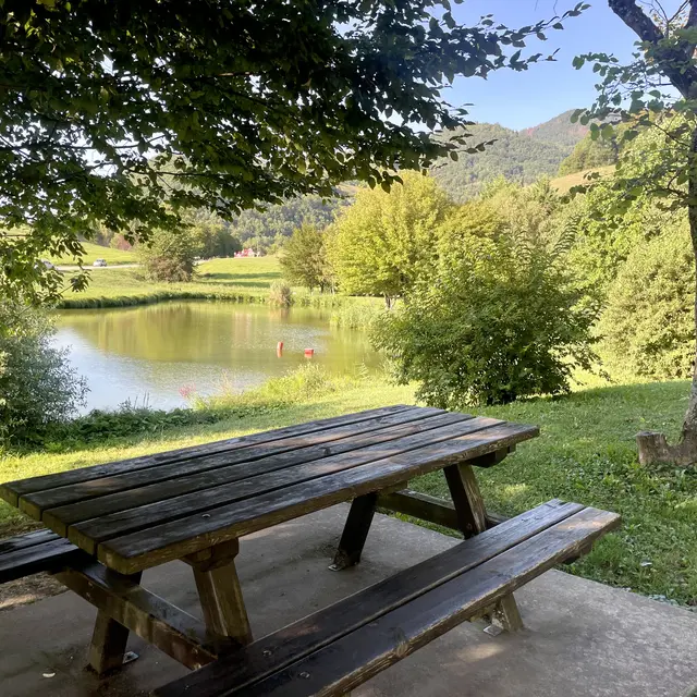 Lac de Moretel de Mailles