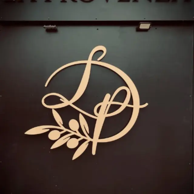 La Provenza_Salon-de-Provence