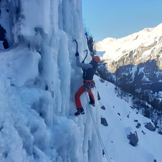 cascade_de_glace_vincent_glauzy