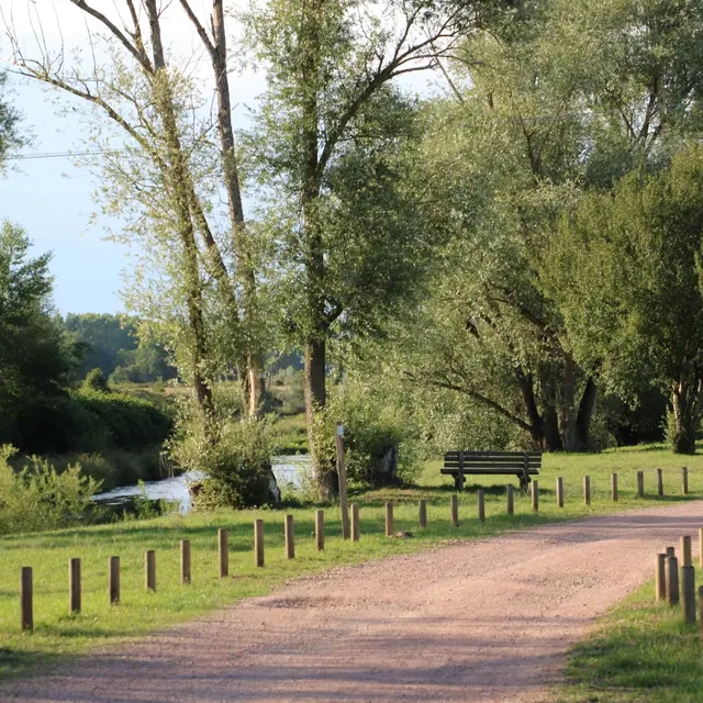Aire pique nique long de la Loire