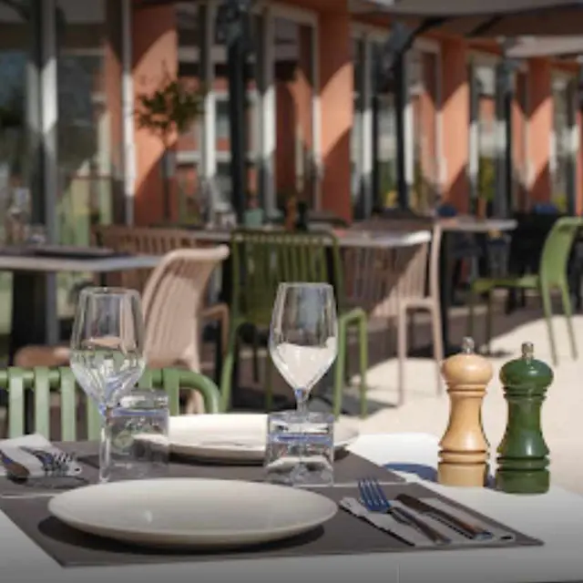 Acampa restaurant
