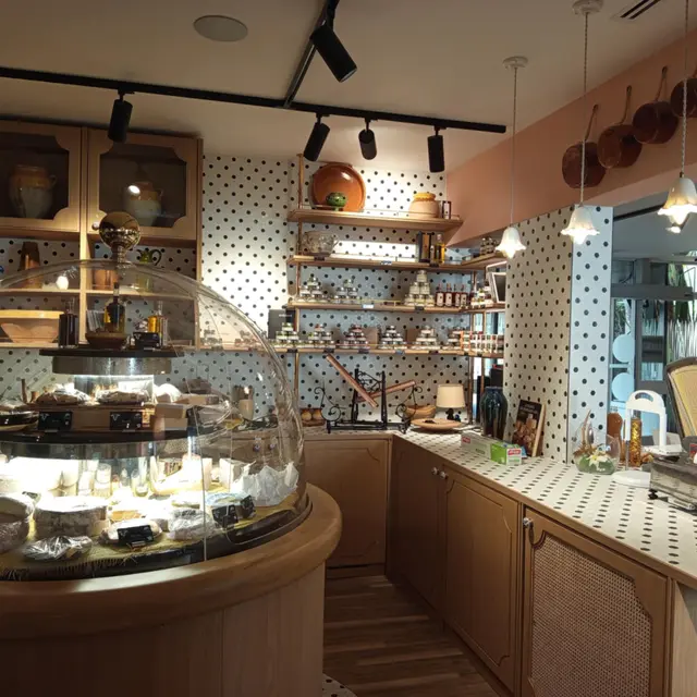 L'épicerie - Novotel_Saint-Laurent-du-Var
