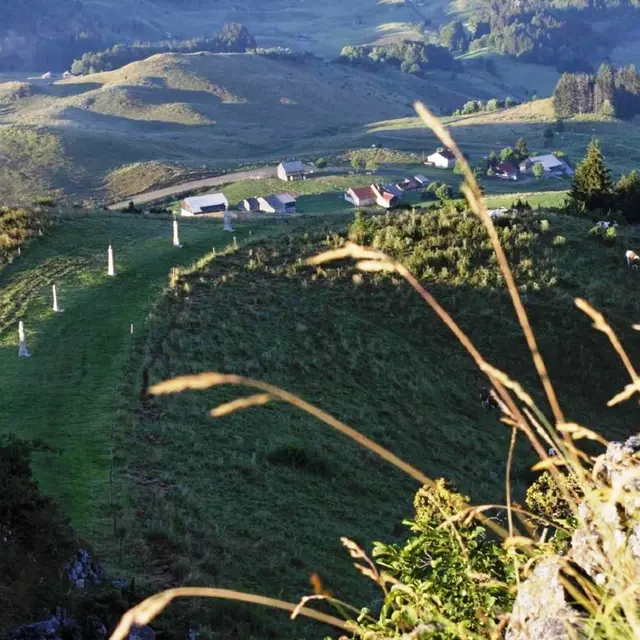 La pointe de Miribel depuis Ajon