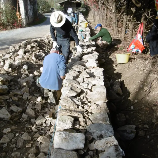 Chantier muret participatif_Mouillac