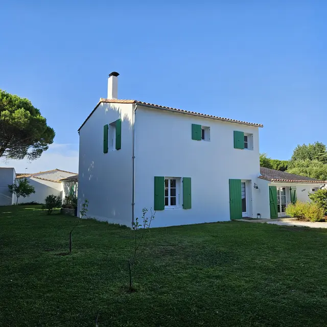 Maison jardin avant