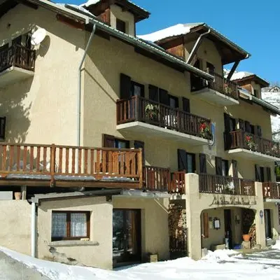 Les Balcons de Combe Rousset -Aiguilles -Queyras
