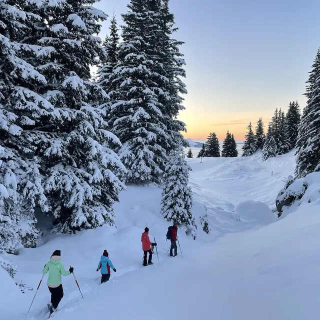 Fondue dans l'igloo et aventure en raquettes_Flaine