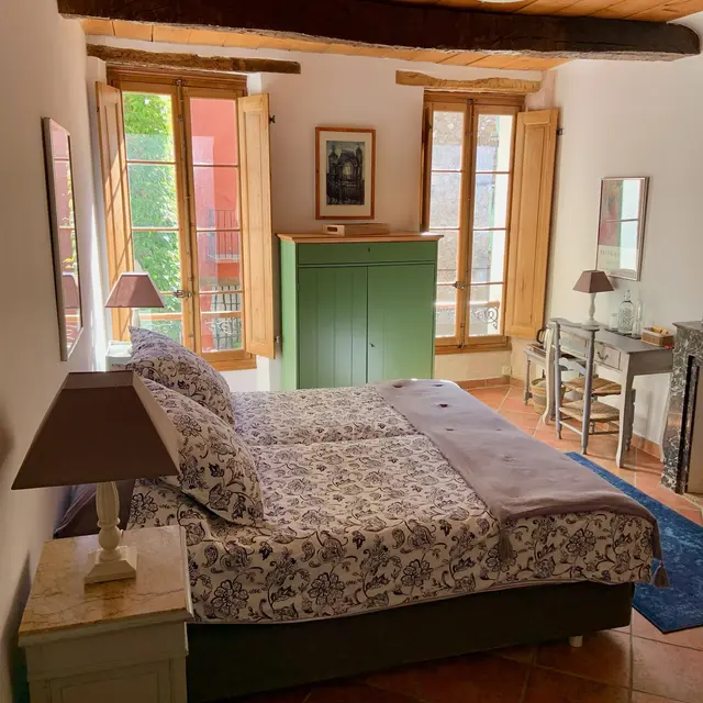 La Maison Provençale Maison d'Hôtes_La Roquebrussanne