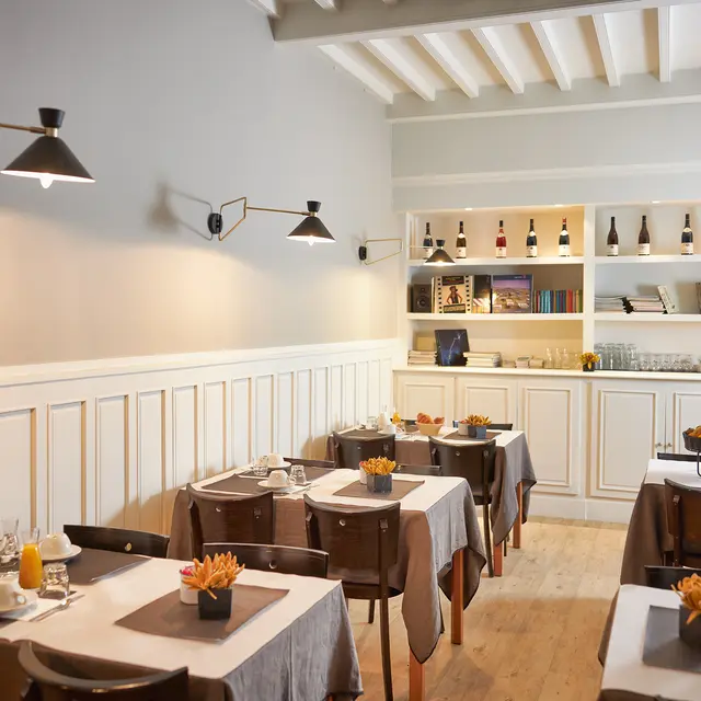 Salle de Petit Déjeuner