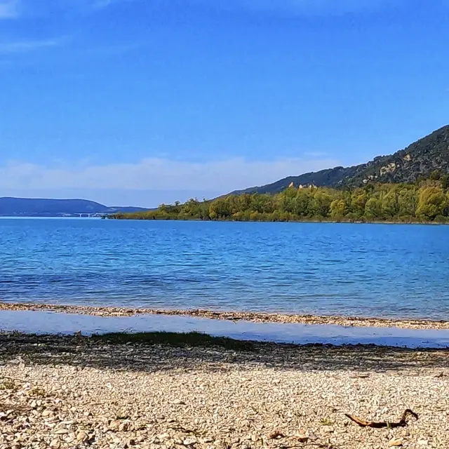 Électrique Bleu - Les contreforts du Lac - Circuit VTT Moustiers-Sainte-Marie