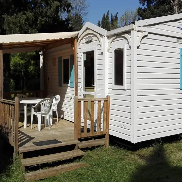 Campingplatz Les Avignon  Vivacamp La Laune (Villeneuve-ls-Avignon) |  Avignon Tourisme