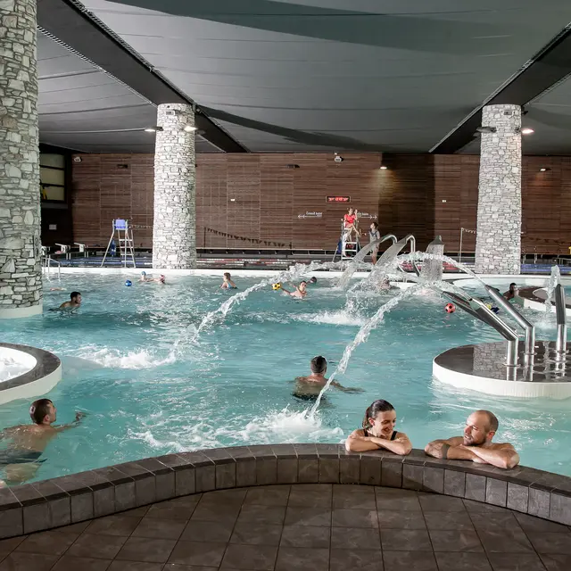 Les nocturnes du Centre Aquasportif_Val-d'Isère