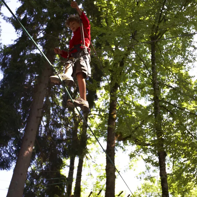 Les aventuriers du Lac Bleu