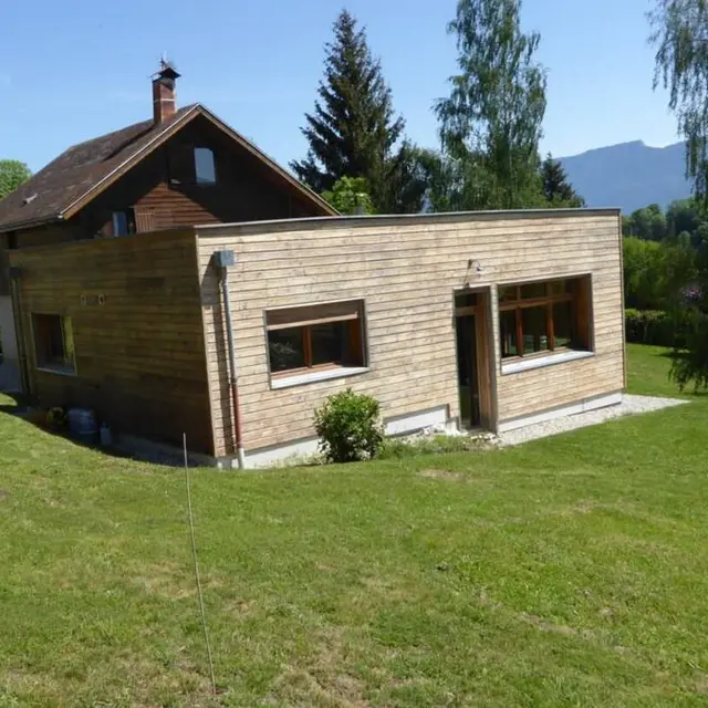 Chalet avec grand jardin_Miribel-les-Échelles