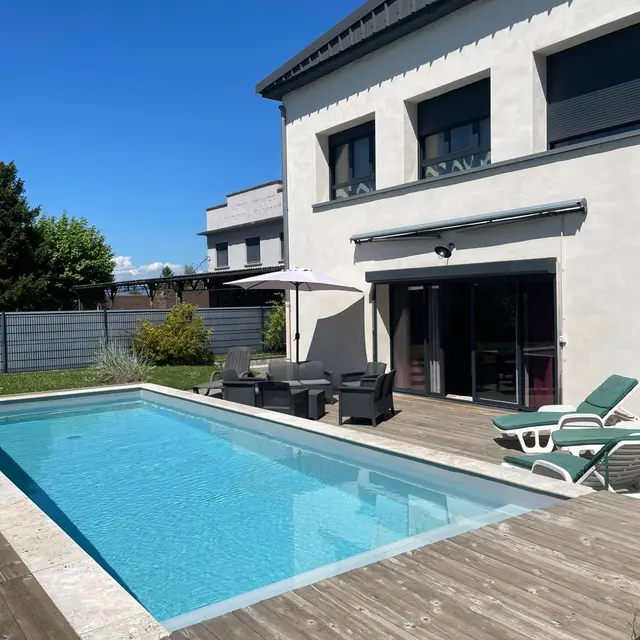 Gite le Cube_Saint-Étienne-sur-Chalaronne