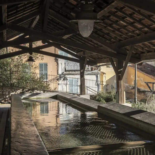 l'ancien lavoir de Hyères