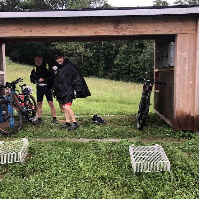JE RECHARGE MON VTT.JPG