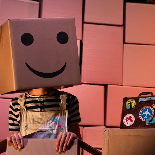 ça cartonne, spectacle famille_Bonneville