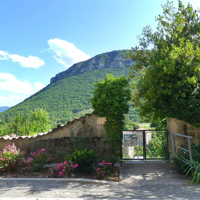 Le Jardin Giono_Laragne-Montéglin