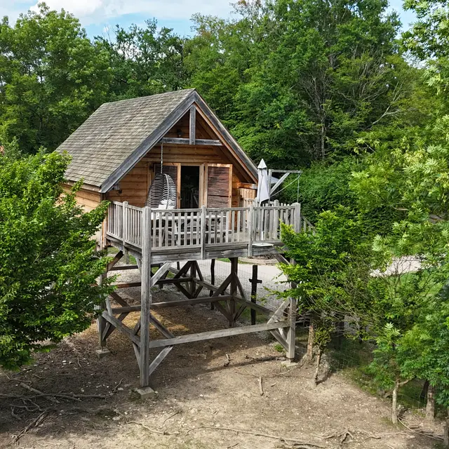 Cabane perchée Faon - DDLD_Saint-Paul-de-Varax