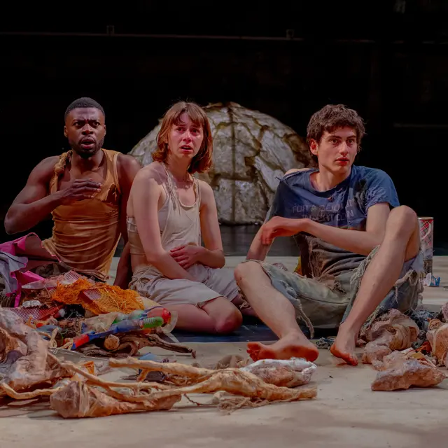 Théâtre - Le Poids du soleil_Saint-Denis