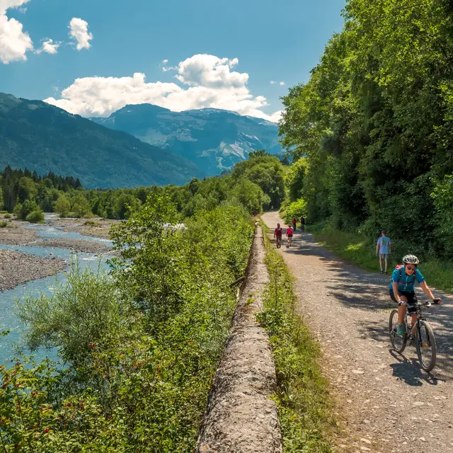 Itinéraire cycliste : Voie verte Au fil du Giffre_Taninges
