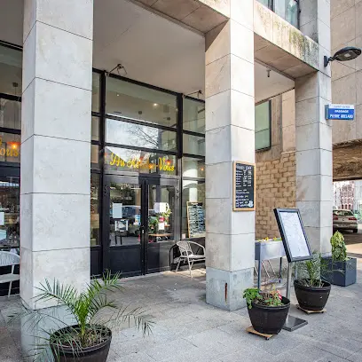Au Rendez-Vous_Saint-Denis