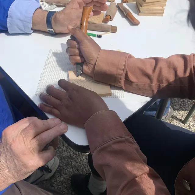 Sculpture sur bois_La Combe-de-Lancey