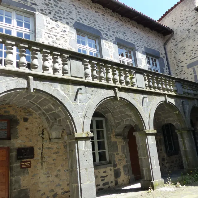 Visite de la sous-préfecture_Saint-Flour